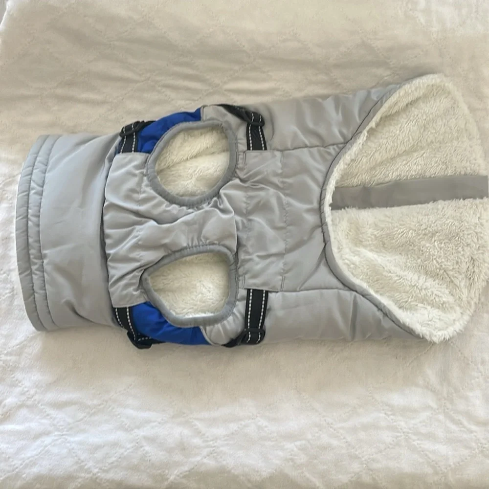Dog Coat, Extra Warm fleece Winter Dog Jacket with Harness Built in, Grey/Blue M